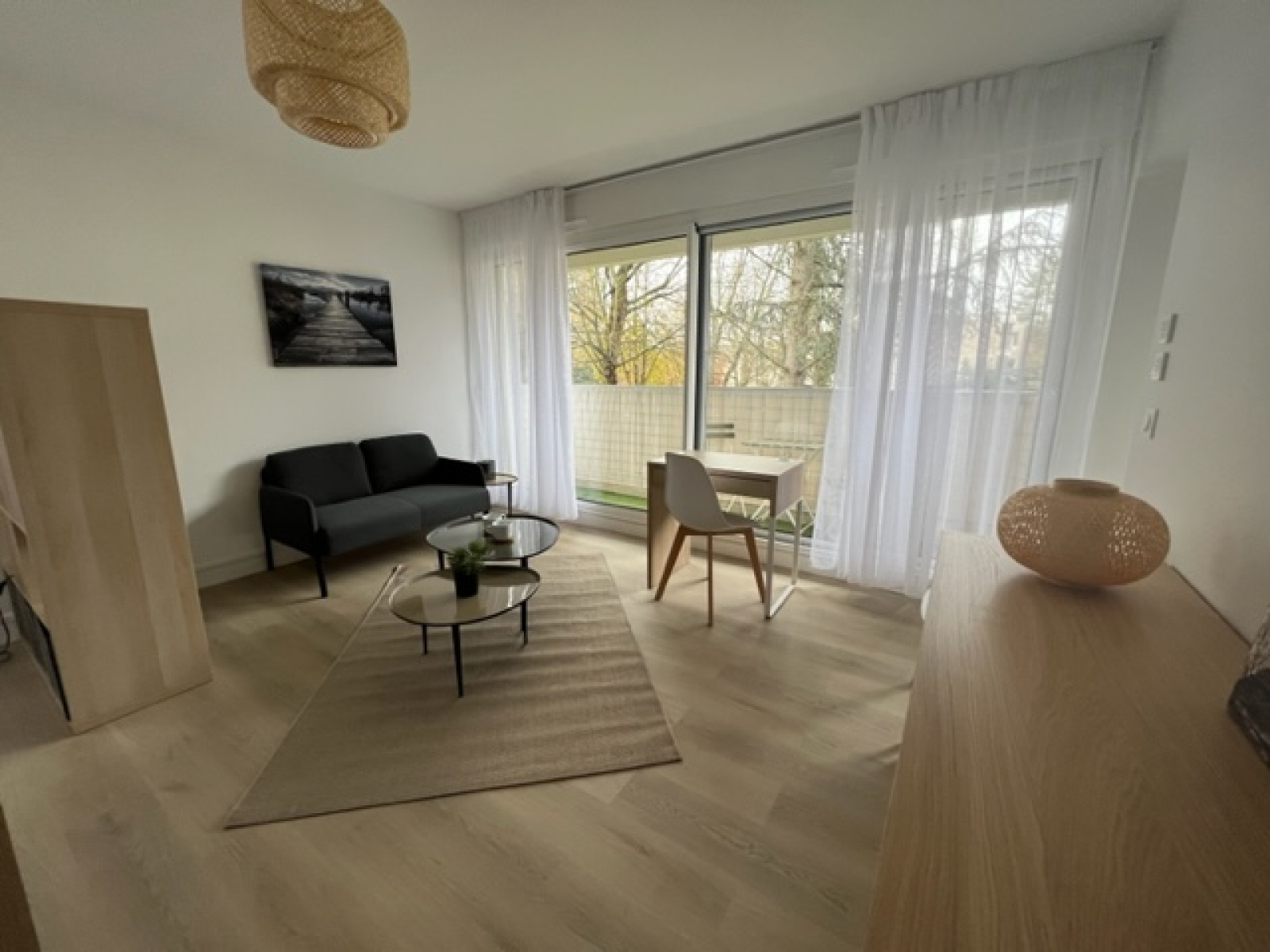 Image_3, Studio, Orsay, ref :910