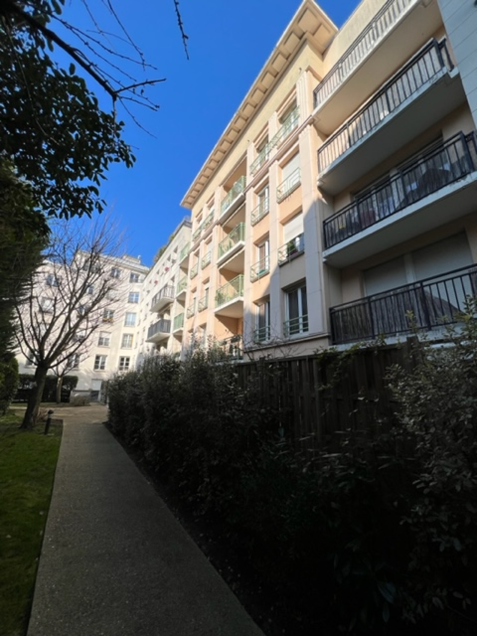 Image_5, Studio, Suresnes, ref :936