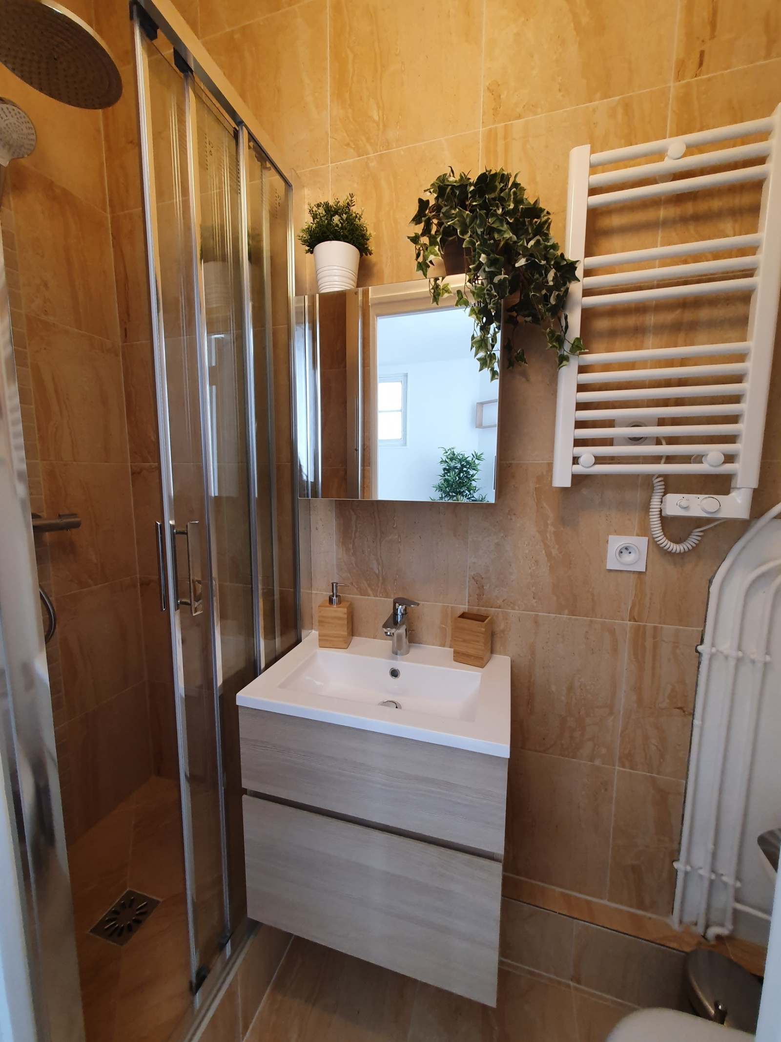 Image_7, Studio, Versailles, ref :1220