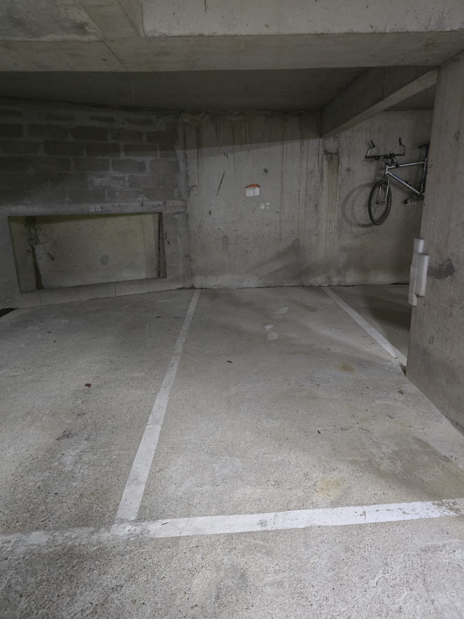 Image_9, Studio, Gif-sur-Yvette, ref :351